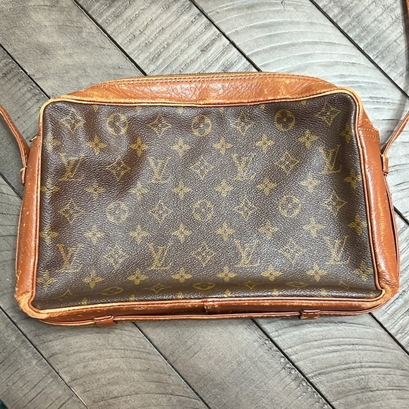 LOUIS VUITTON MONOGRAM SATCHEL and LV Monogram Sarah Long Wallet REHAB set - Picture 2 of 11